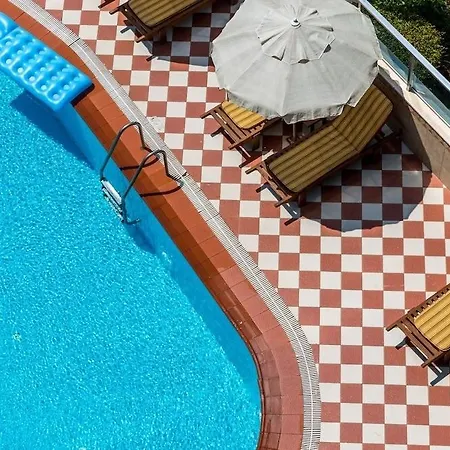 Hotell Ketenci Center 4*