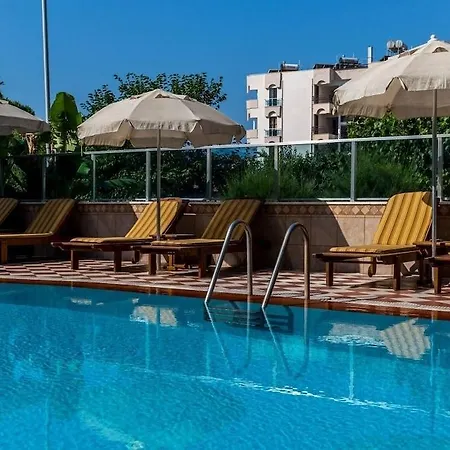 Hotell Ketenci Center 4*