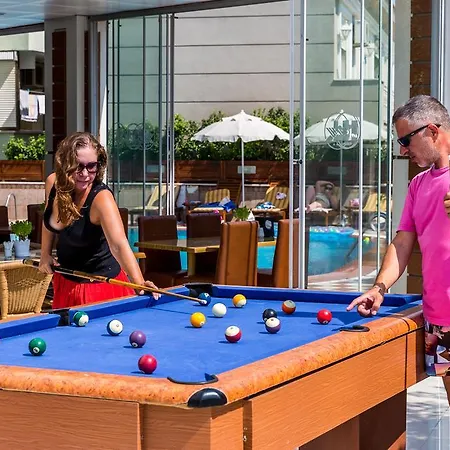 Ketenci Center Hotel 4*