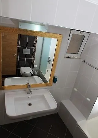 Ketenci Center Hotel